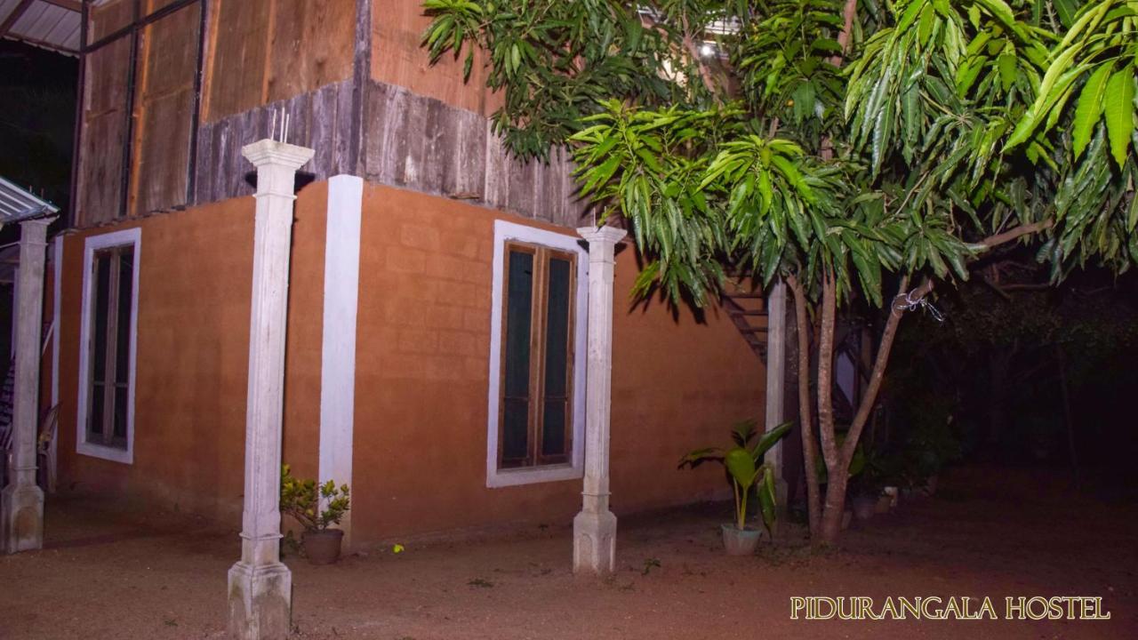 Pidurangala Hostel Sigiriya Ngoại thất bức ảnh